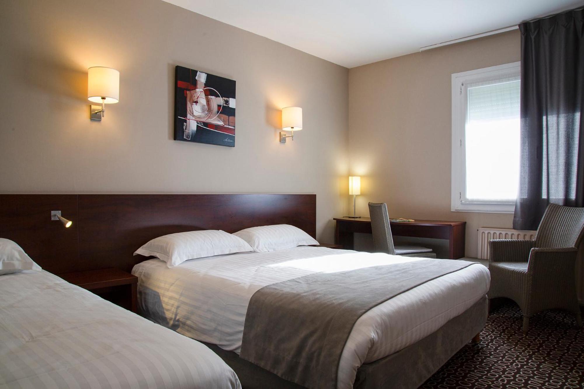 Park Hotel & Appartements Cholet Szoba fotó