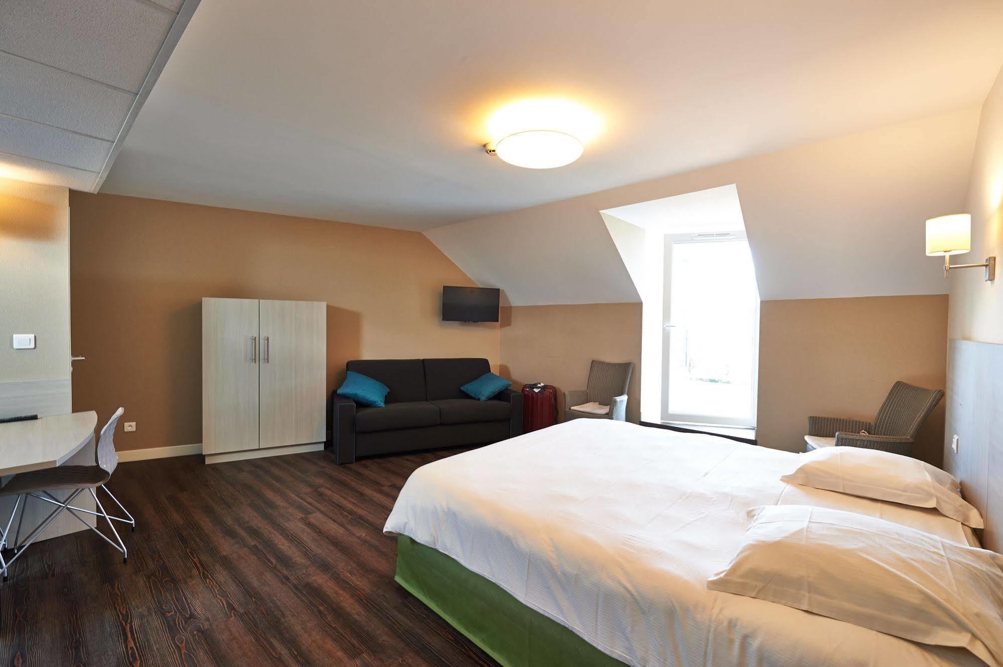 Park Hotel & Appartements Cholet Kültér fotó