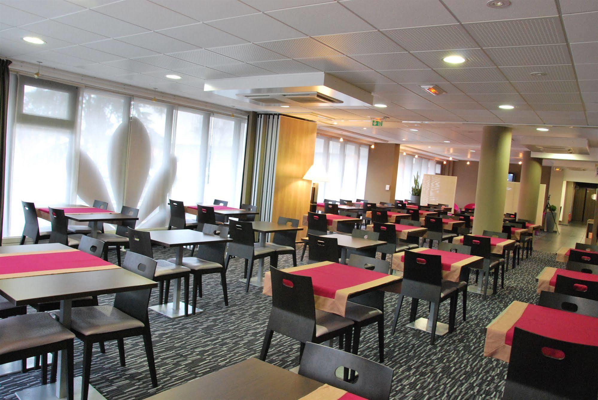 Park Hotel & Appartements Cholet Kültér fotó