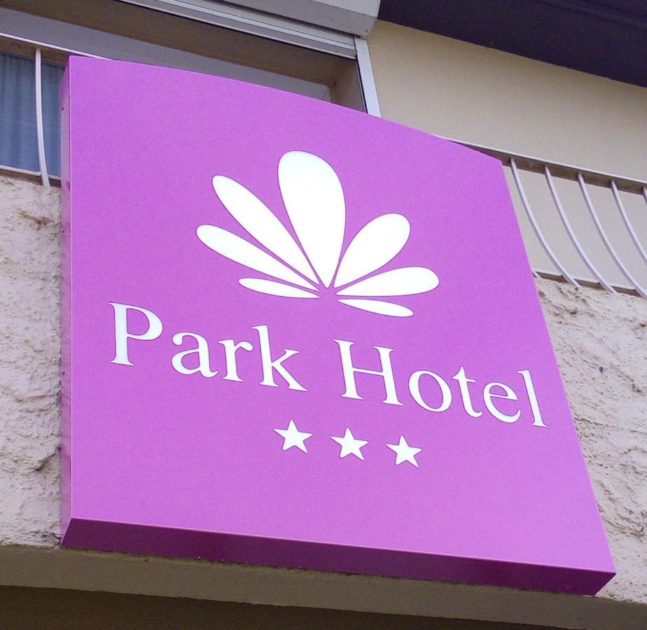 Park Hotel & Appartements Cholet Kültér fotó